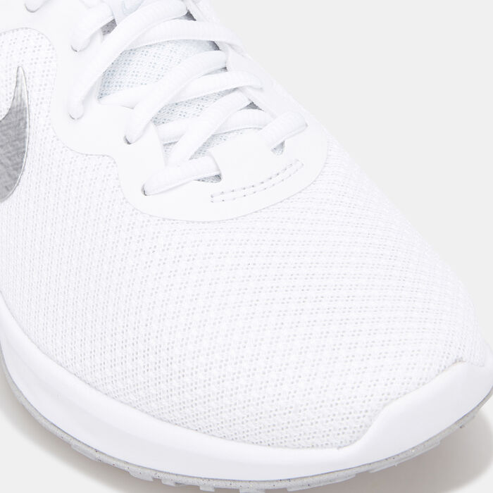 Nike Women's Revolution 6 Next Nature Shoe White image number 4