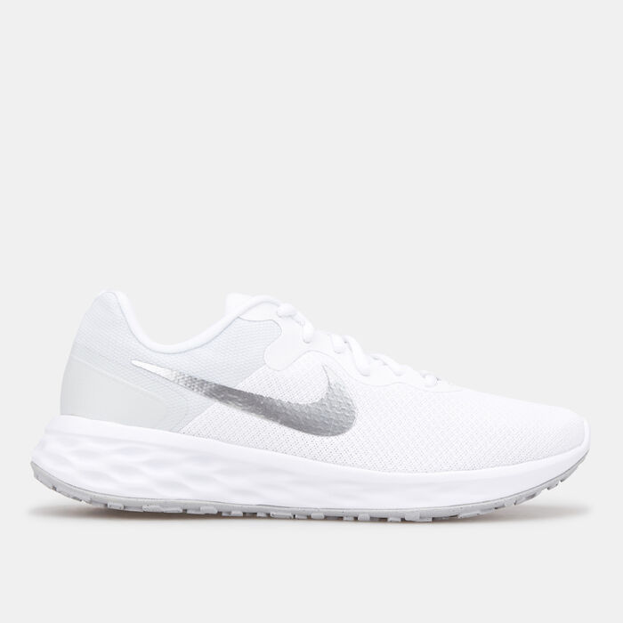 Nike Women's Revolution 6 Next Nature Shoe White image number 0