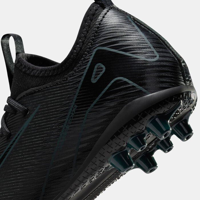 Nike Kids' Mercurial Vapor 16 Academy Firm Ground Football Shoes Black Nike Kids' Mercurial Vapor 16 Academy Firm Ground Football Shoes Black image number 4