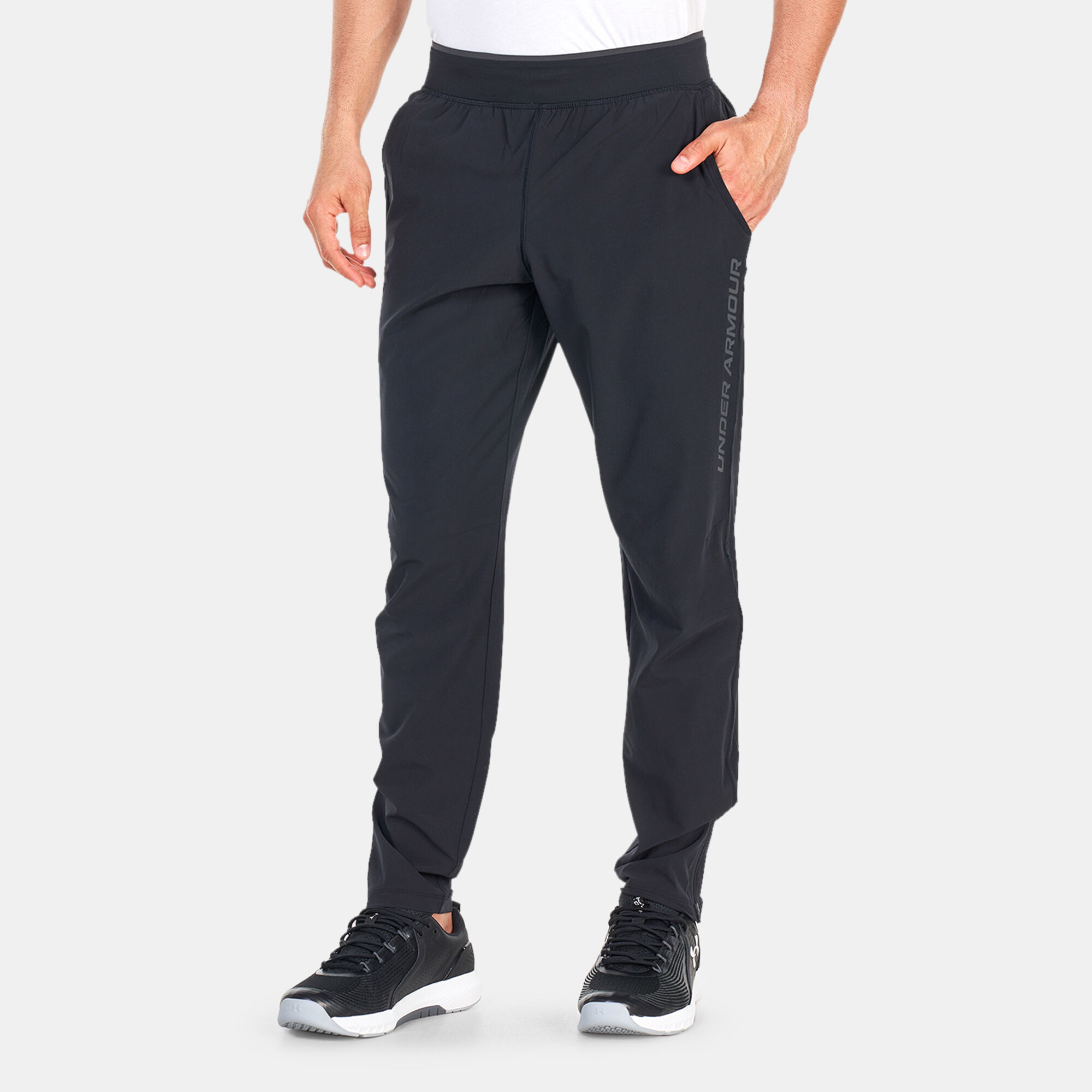 Buy Under Armour Men's UA Storm Run Pants Black in KSA -SSS