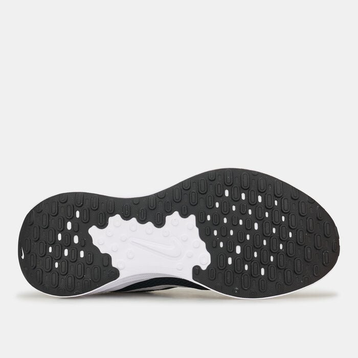 Nike Men's Revolution 7 Road Running Shoes Black Nike Men's Revolution 7 Road Running Shoes Black image number 4