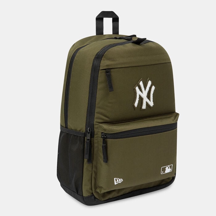 New Era MLB New York Yankees Applique Delaware Backpack Green New Era MLB New York Yankees Applique Delaware Backpack Green image number 1