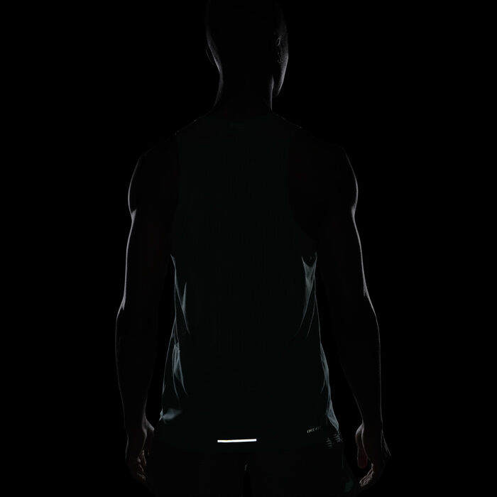 Nike Men's Rise 365 Running Division Dri-FIT Running Tank Top Green image number 7