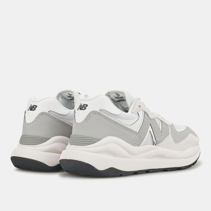 New Balance Men's 5740 Shoe Grey New Balance Men's 5740 Shoe Grey image number 2