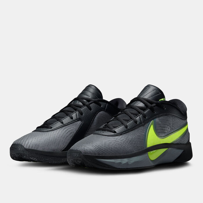 Nike Men's Giannis Freak 6 Basketball Shoes Black Nike Men's Giannis Freak 6 Basketball Shoes Black image number 1