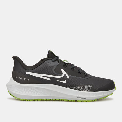 Nike Women's Air Zoom Pegasus 39 Shield Shoe Black
