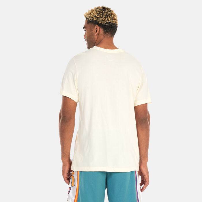 Nike Men's Dri-FIT Graphic T-Shirt Ivory Nike Men's Dri-FIT Graphic T-Shirt Ivory image number 1