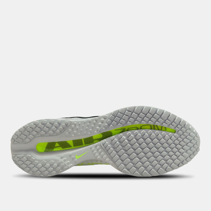 Nike Men's Pegasus Premium Road Running Shoes White image number 1