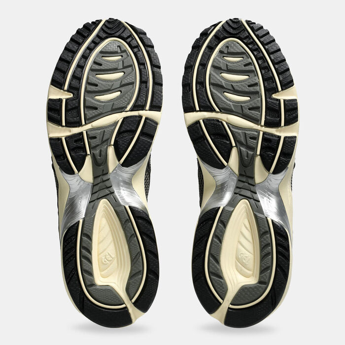 ASICS Men's GEL-1090v2 Shoes Grey image number 3