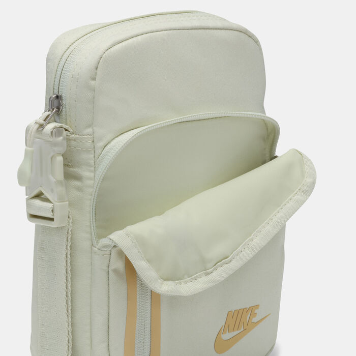 Nike Elemental Premium Crossbody Bag Ivory Nike Elemental Premium Crossbody Bag Ivory image number 4