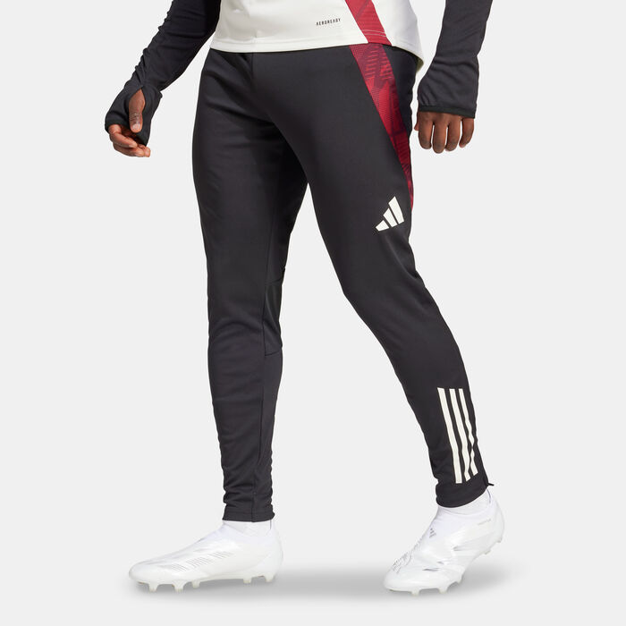adidas Men's Manchester United Tiro 24 Football Training Pants Black adidas Men's Manchester United Tiro 24 Football Training Pants Black image number 0
