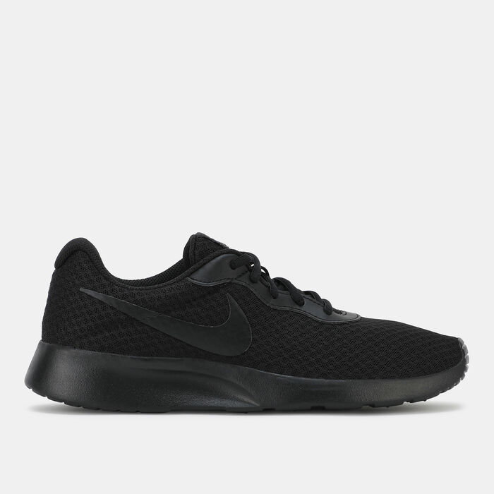 Nike Women's Tanjun Shoe Black Nike Women's Tanjun Shoe Black image number 0