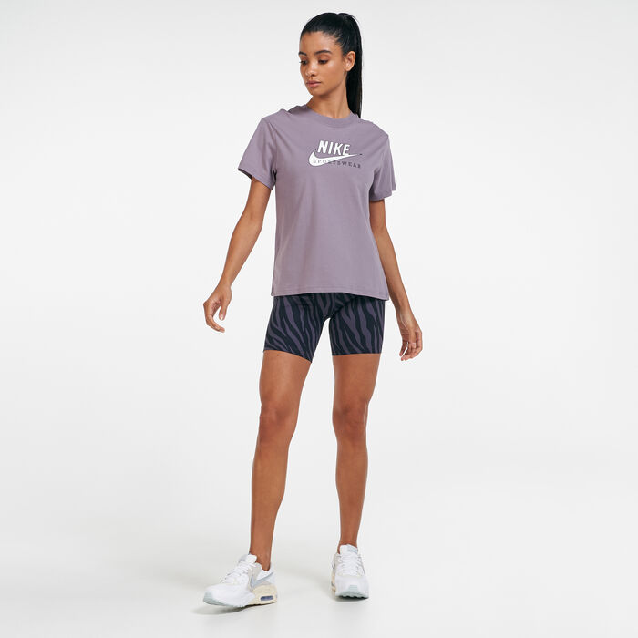 Nike Women's Sportswear Heritage T-Shirt Purple image number 2
