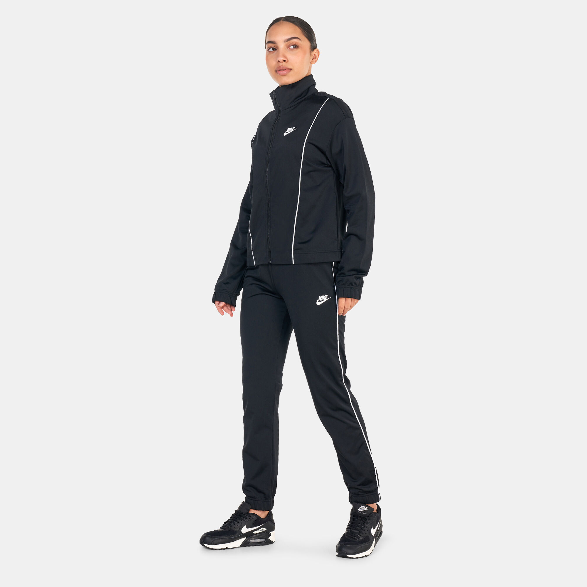 Buy Nike Women's Sports Teams Tracksuit in Saudi Arabia | SSS