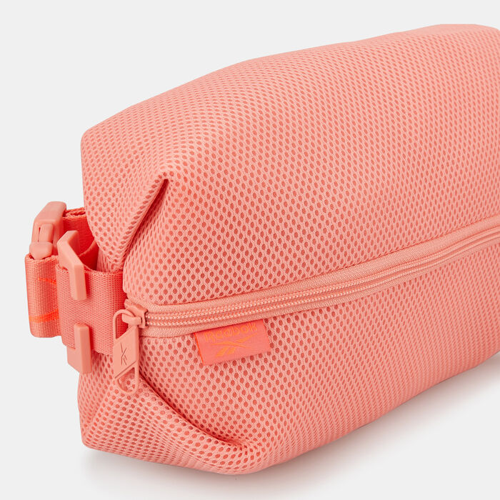 Reebok Meet You There Imagiro Crossbody Bag Orange Reebok Meet You There Imagiro Crossbody Bag Orange image number 3