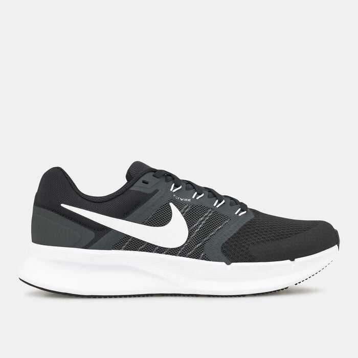 Nike Women's Run Swift 3 Road Running Shoe Black Nike Women's Run Swift 3 Road Running Shoe Black image number 0