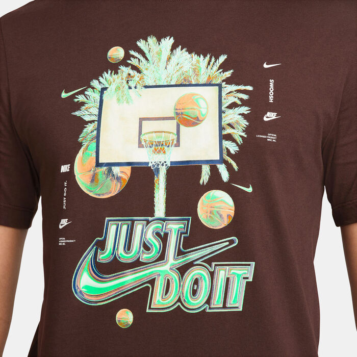 Nike Men's Graphic T-Shirt Brown image number 4