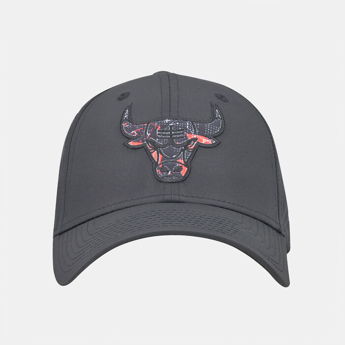 New Era Men's Chicago Bulls Print Infill 9FORTY Cap Black New Era Men's Chicago Bulls Print Infill 9FORTY Cap Black image number 0