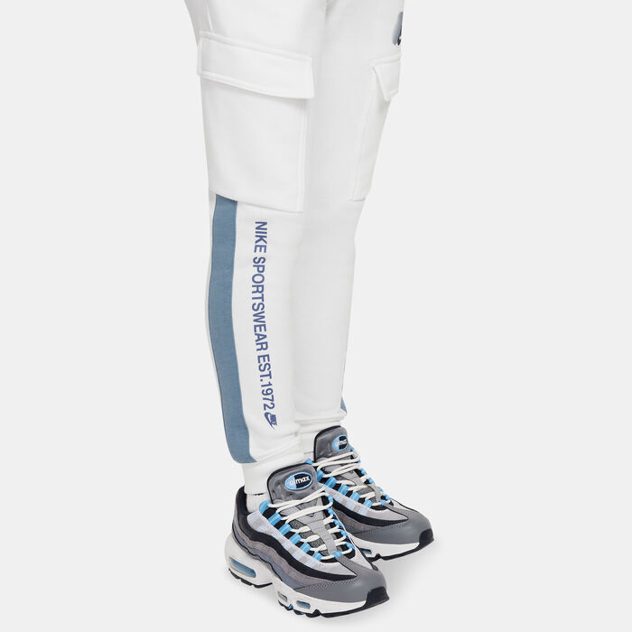 Nike Kids' Sportswear Standard Issue Cargo Pants White image number 4