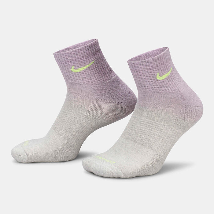 Nike Everyday Plus Cushioned Ankle Socks (2 Pairs) Grey Nike Everyday Plus Cushioned Ankle Socks (2 Pairs) Grey image number 0