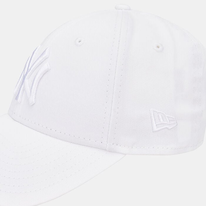 New Era Men's MLB New York Yankees League Essential 9FORTY Cap White New Era Men's MLB New York Yankees League Essential 9FORTY Cap White image number 2