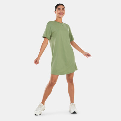 Nike Women's Sportswear Essential T-Shirt Dress Green