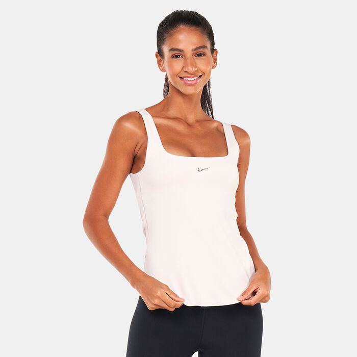 Buy Nike Women's Yoga Dri-FIT Luxe Tank Top White in KSA -SSS
