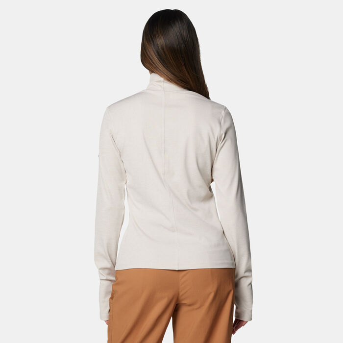 Columbia Women's Boundless Days Turtleneck T-Shirt Beige Columbia Women's Boundless Days Turtleneck T-Shirt Beige image number 1