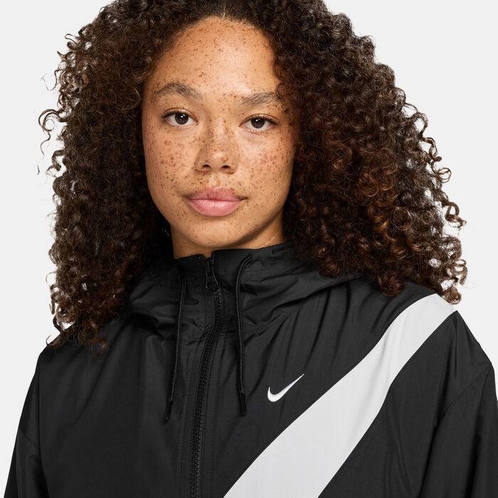 Nike Women's Sportswear UV Protection Full-Zip Jacket Black Nike Women's Sportswear UV Protection Full-Zip Jacket Black image number 2