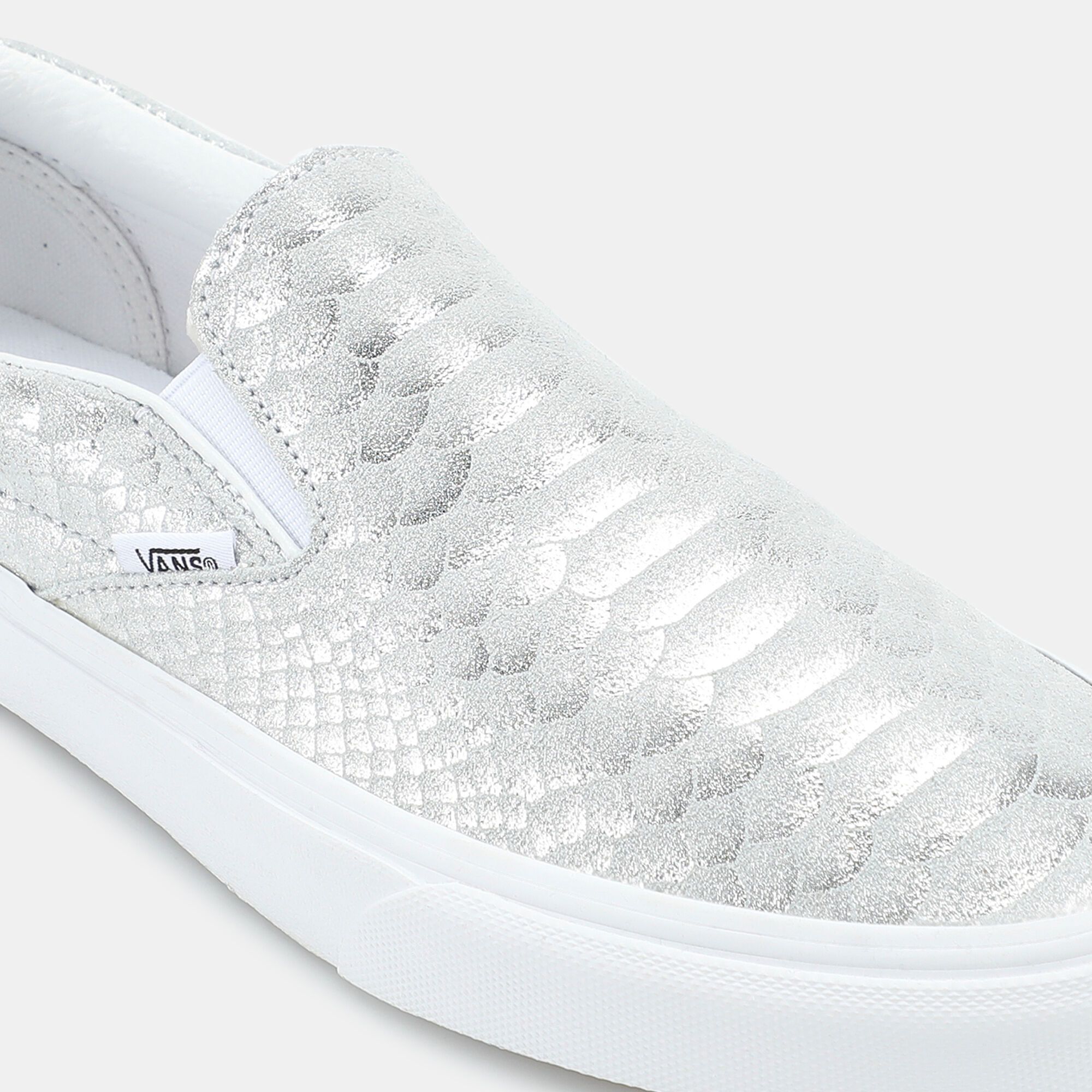 Vans Classic Slip On Unisex Shoe Mettalic in KSA SSS