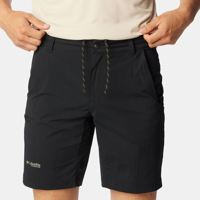 Columbia Men's Wanoga Hiking Shorts Black image number 2