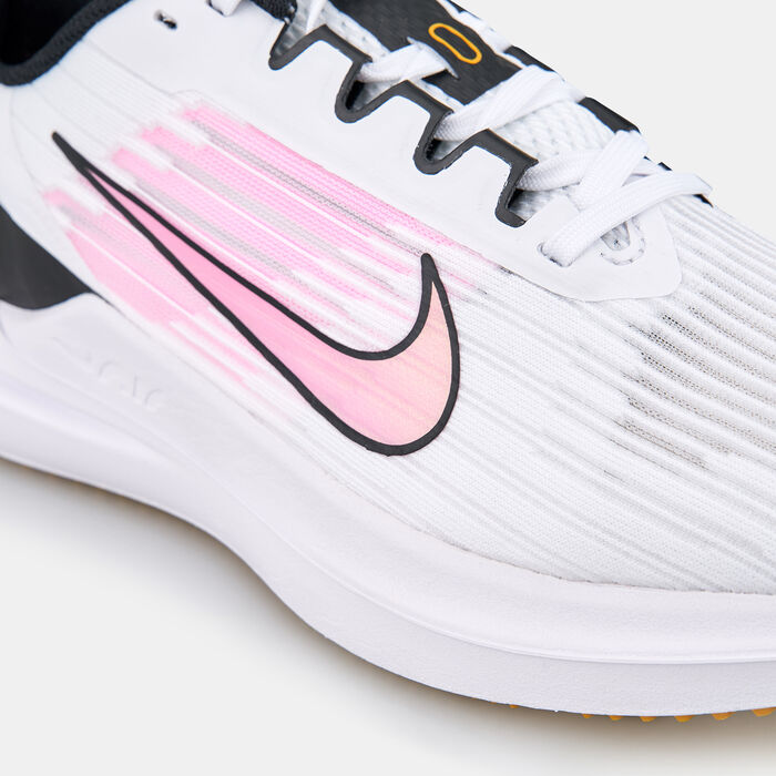 Nike Women's Air Winflo 9 Road Running Shoe White Nike Women's Air Winflo 9 Road Running Shoe White image number 4