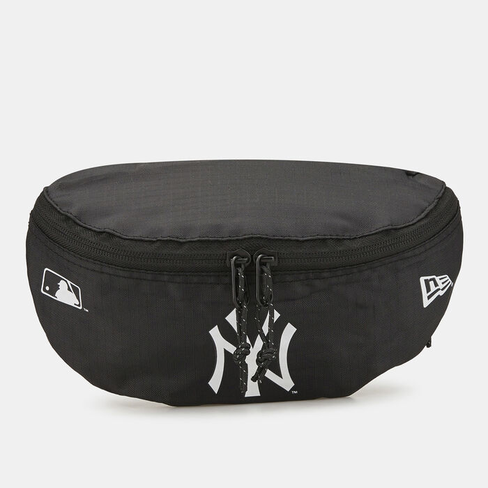 New Era Men's New York Yankees Mini Waist Pack Black New Era Men's New York Yankees Mini Waist Pack Black image number 0