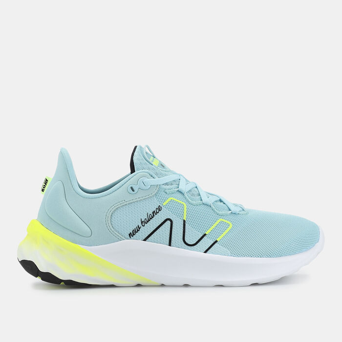 New Balance Women's WROAVV2 Shoe Blue New Balance Women's WROAVV2 Shoe Blue image number 0
