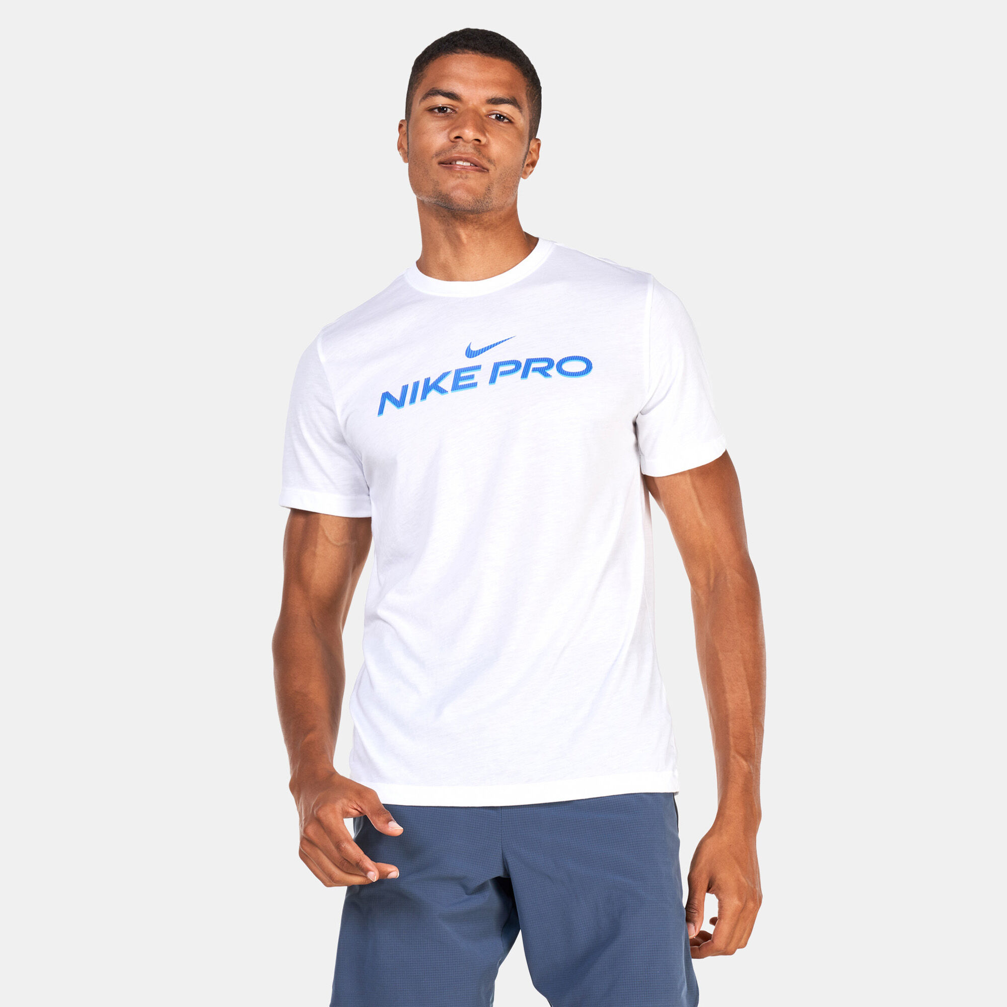 Men s Dri FIT Fitness T Shirt White Nike in KSA SSS
