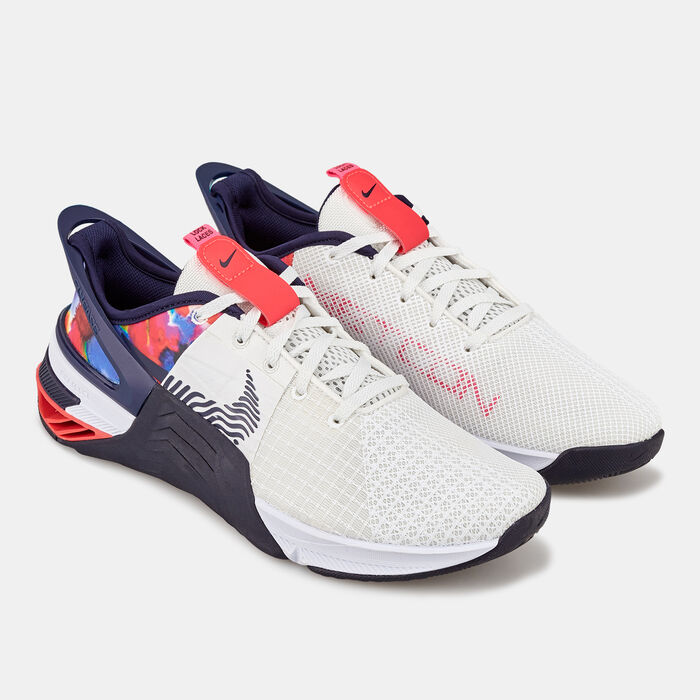 Nike Women's FlyMetcon 8 FlyEase Easy On/Off Training Shoe White image number 1