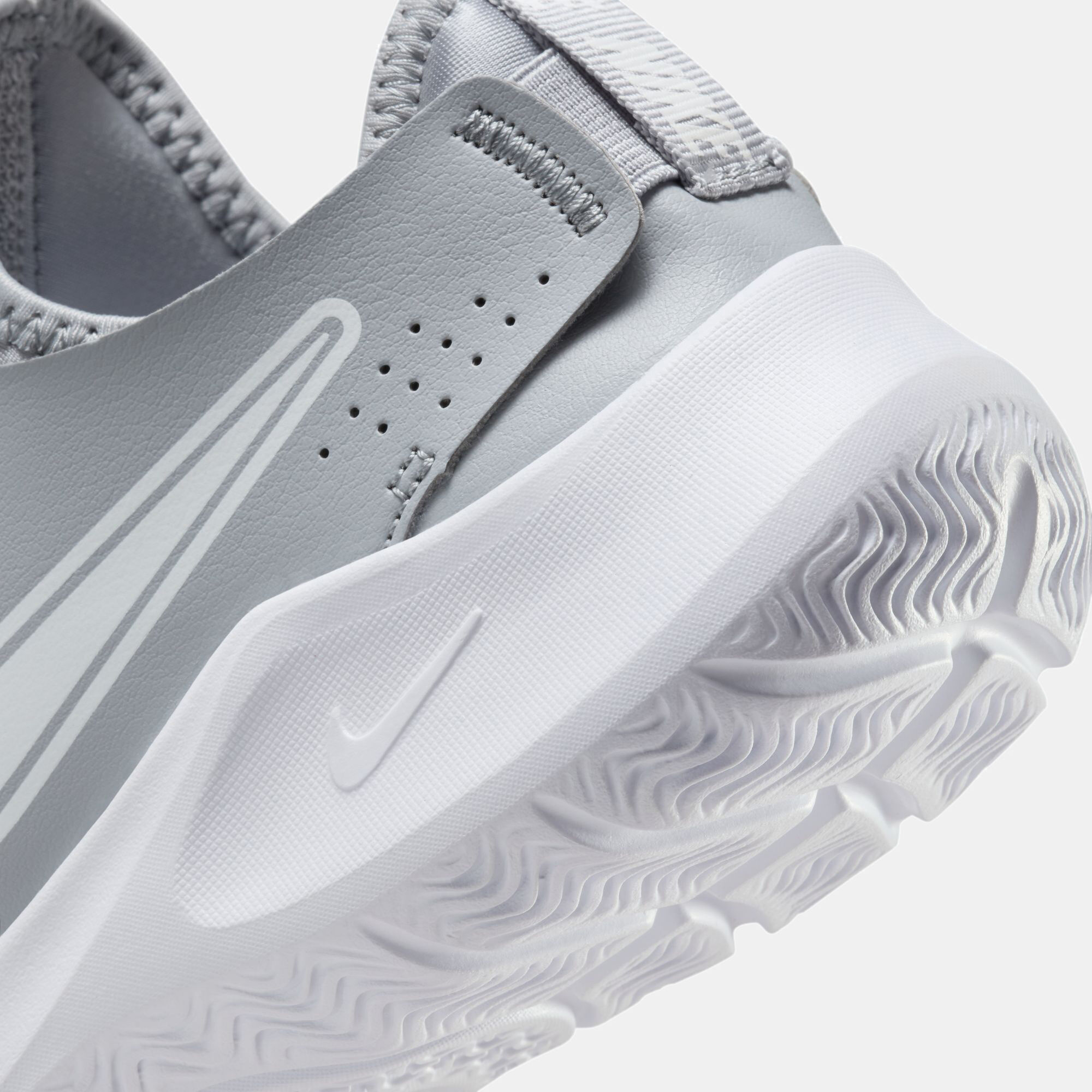 Kids Flex Runner 3 Road Running Shoes Grey Nike in KSA SSS