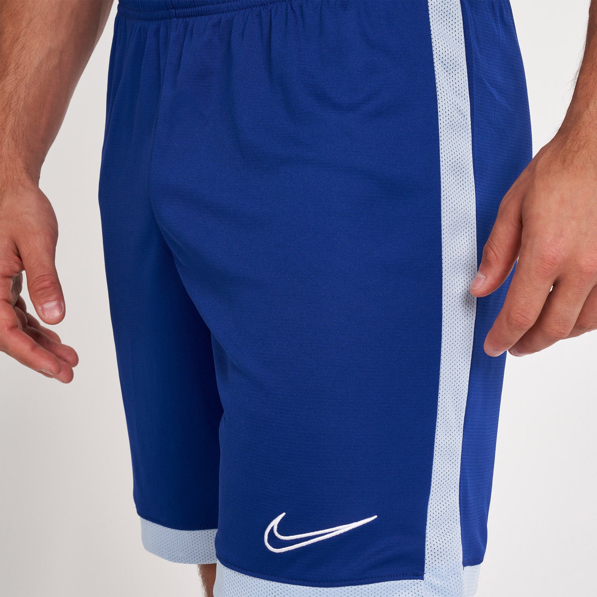 Buy Nike Men s Dry Academy Football Shorts Blue in KSA SSS