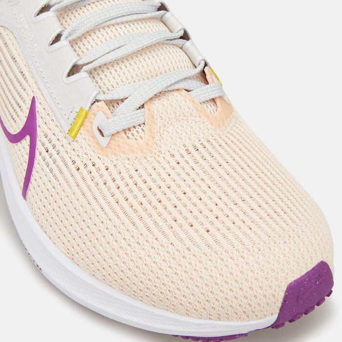 Nike Women's Pegasus 40 Road Running Shoe Pink image number 5