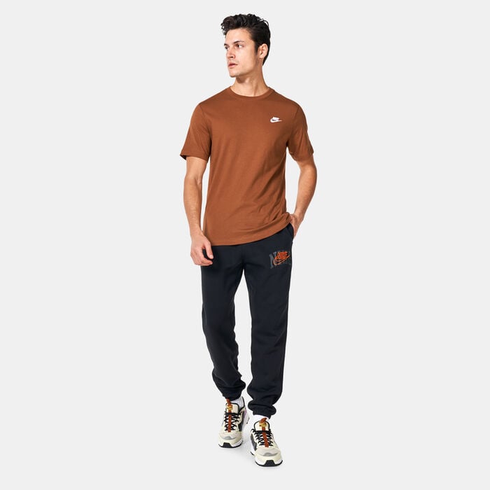 Nike Men's Club Fleece Cuffed Trousers Black Nike Men's Club Fleece Cuffed Trousers Black image number 2
