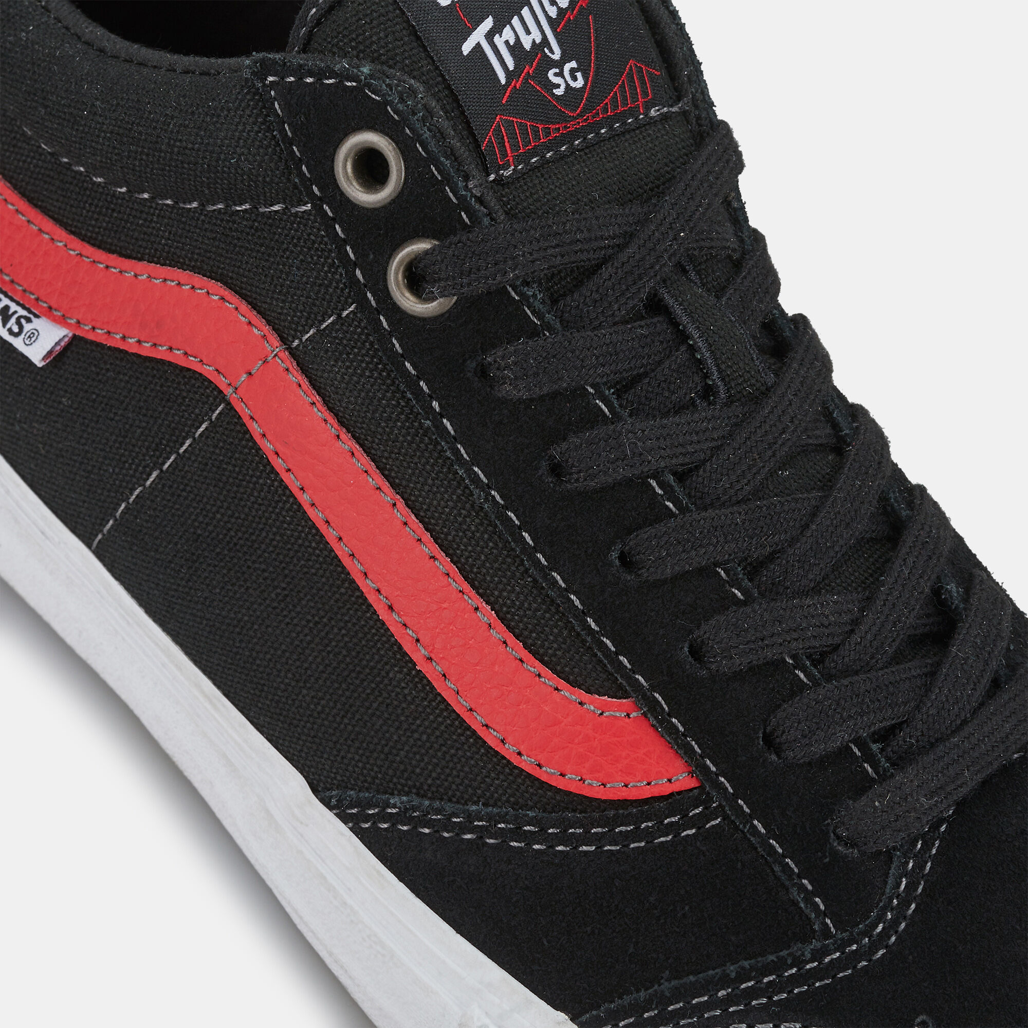 Vans tnt hotsell sg