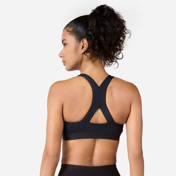 New Balance Women's Essential Medium-Support Training Sports Bra Black image number 1
