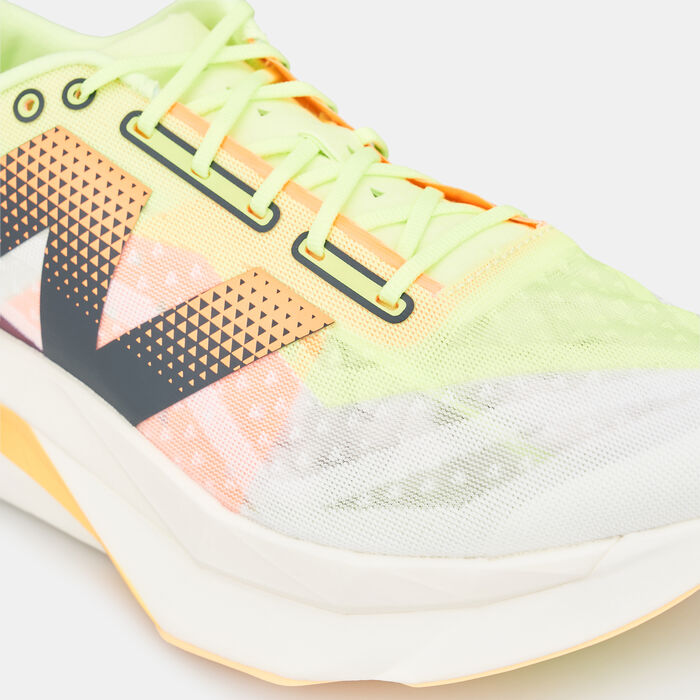 New Balance Men's FuelCell SuperComp Elite v4 Running Shoes White New Balance Men's FuelCell SuperComp Elite v4 Running Shoes White image number 5