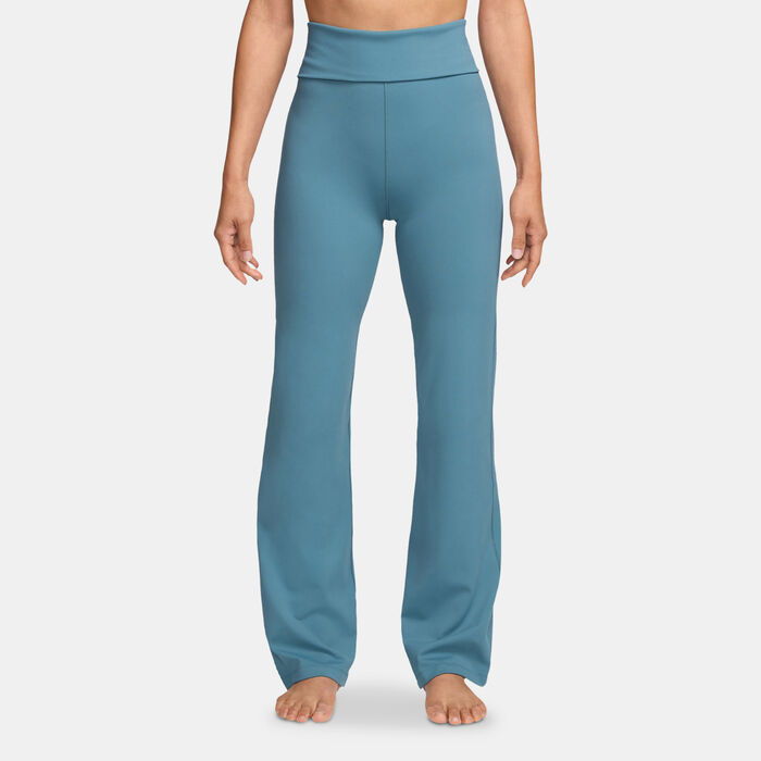 Nike Women's One Dri-FIT Fold-Over Yoga Pants Green Nike Women's One Dri-FIT Fold-Over Yoga Pants Green image number 0