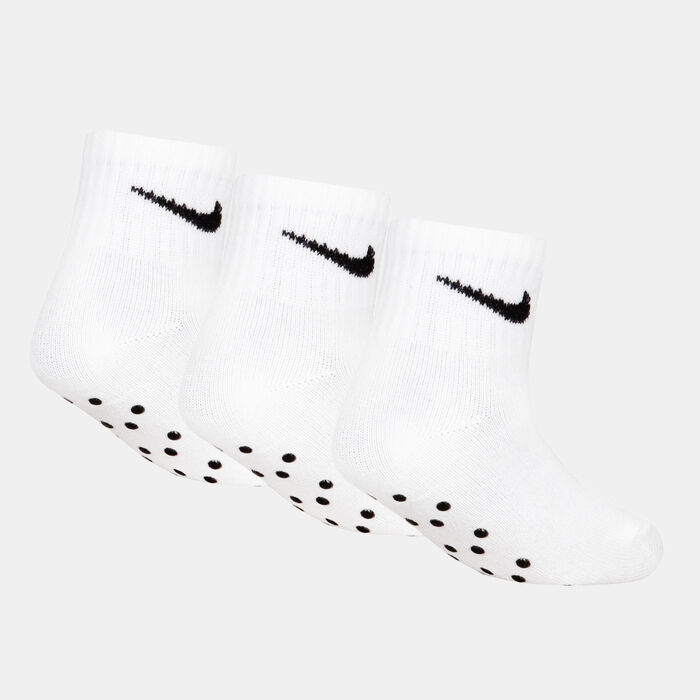 Nike Kids' No-Slip Gripper Ankle Socks (3 Pack) Multi-Color Nike Kids' No-Slip Gripper Ankle Socks (3 Pack) Multi-Color image number 1