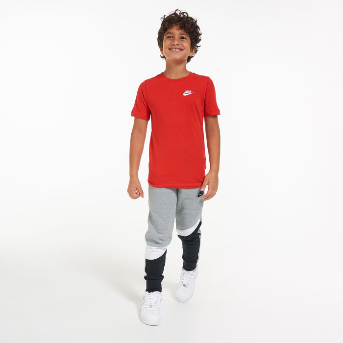 Nike Kids' Sportswear T-Shirt (Older Kids) Red image number 2
