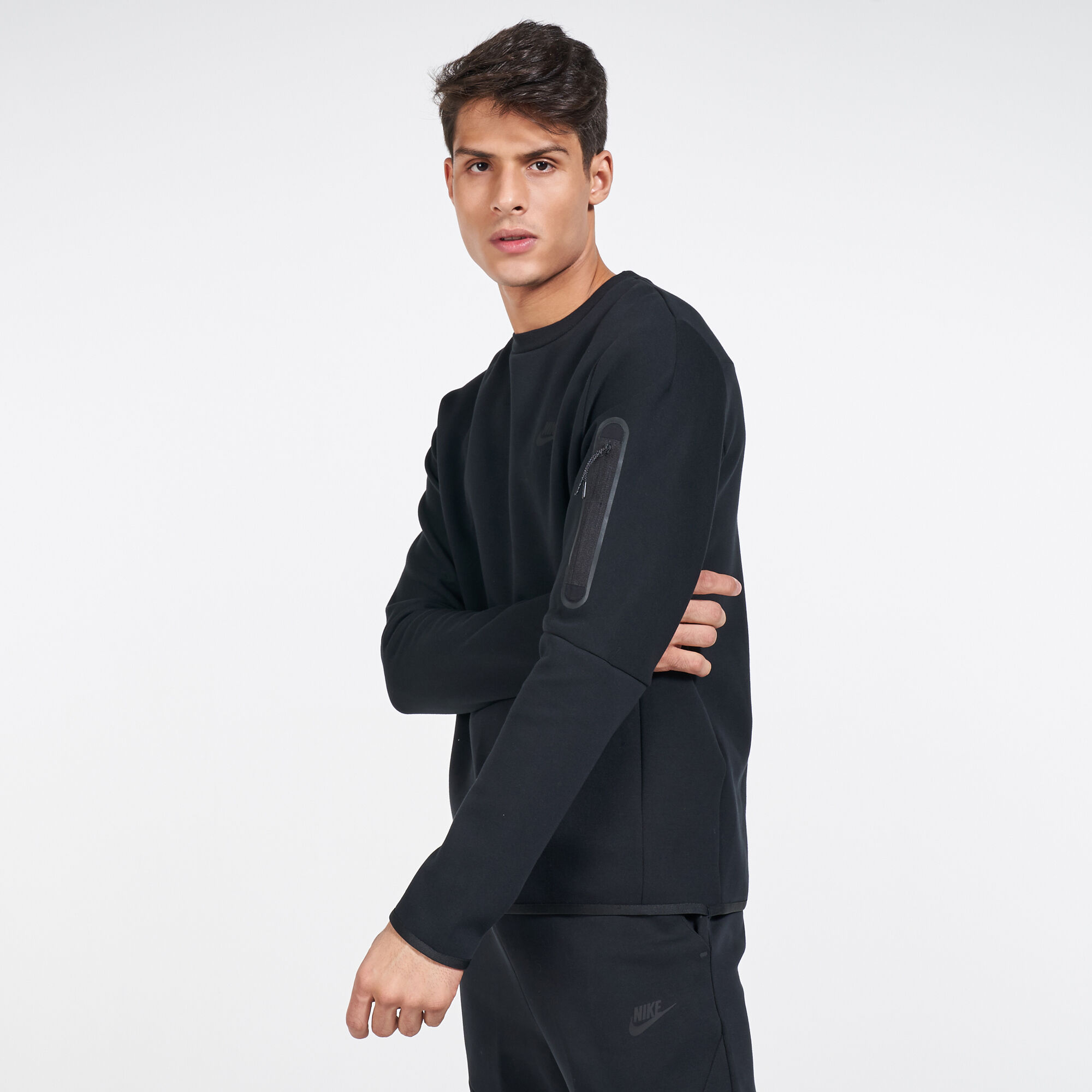 Men s Sportswear Tech Fleece Crew Sweatshirt Black Nike in KSA SSS