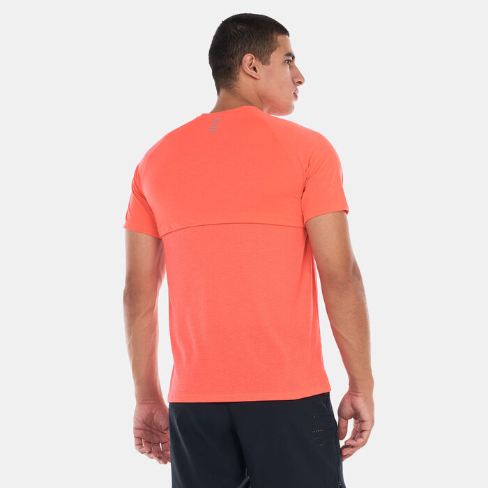 Under Armour Men's Streaker Run T-Shirt Red image number 1