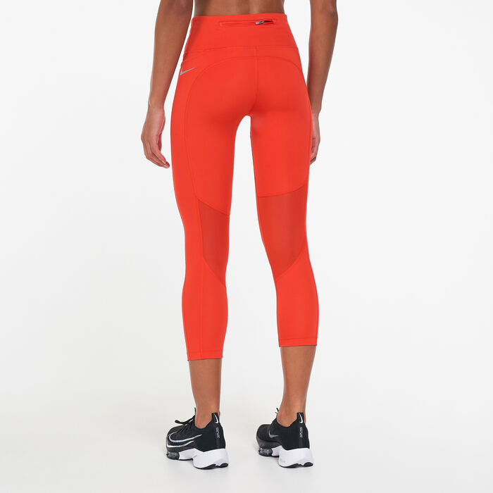 Buy Nike Women's Epic Fast Leggings Red in KSA -SSS