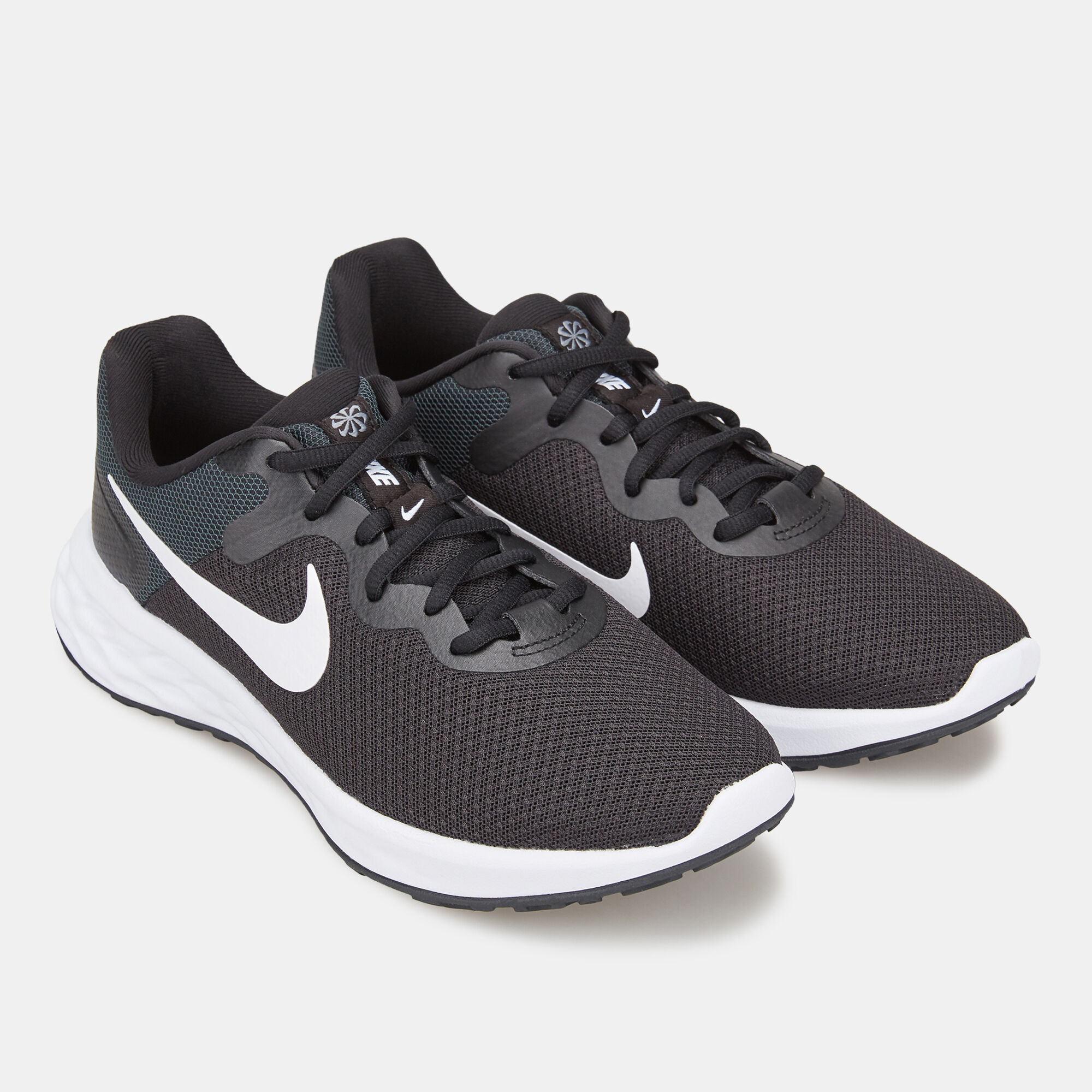 Nike women's revolution outlet 4 shoe - black/black